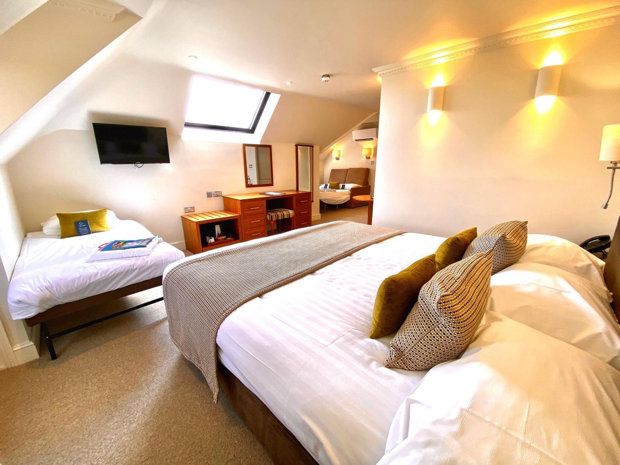 Stirrups Hotel Bracknell Eksteriør bilde